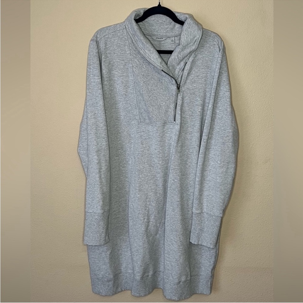 Athletes gray zip neck tunic